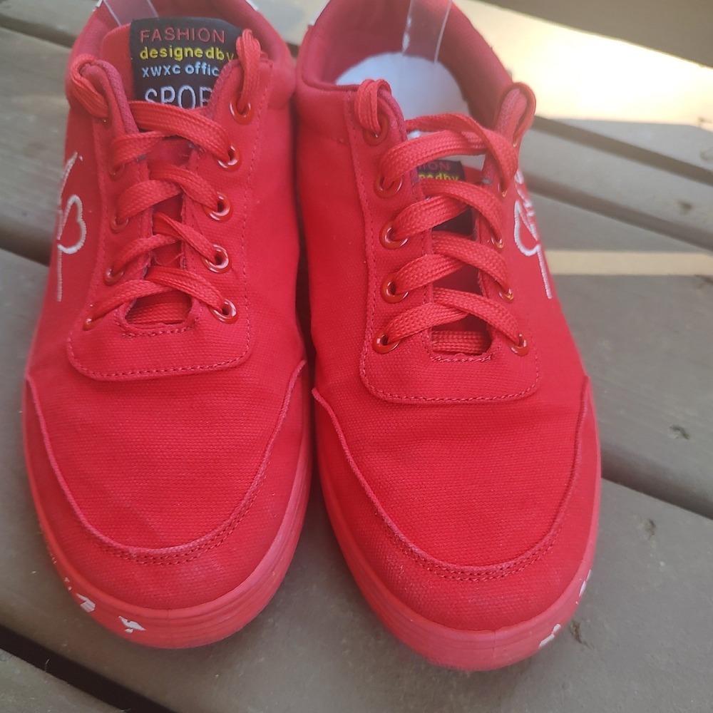 Fashion XWXC Office Red Canvas Heartbeat EKG Low Top Sneakers Sport Shoes